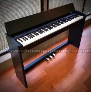 Roland-F701-Ebony